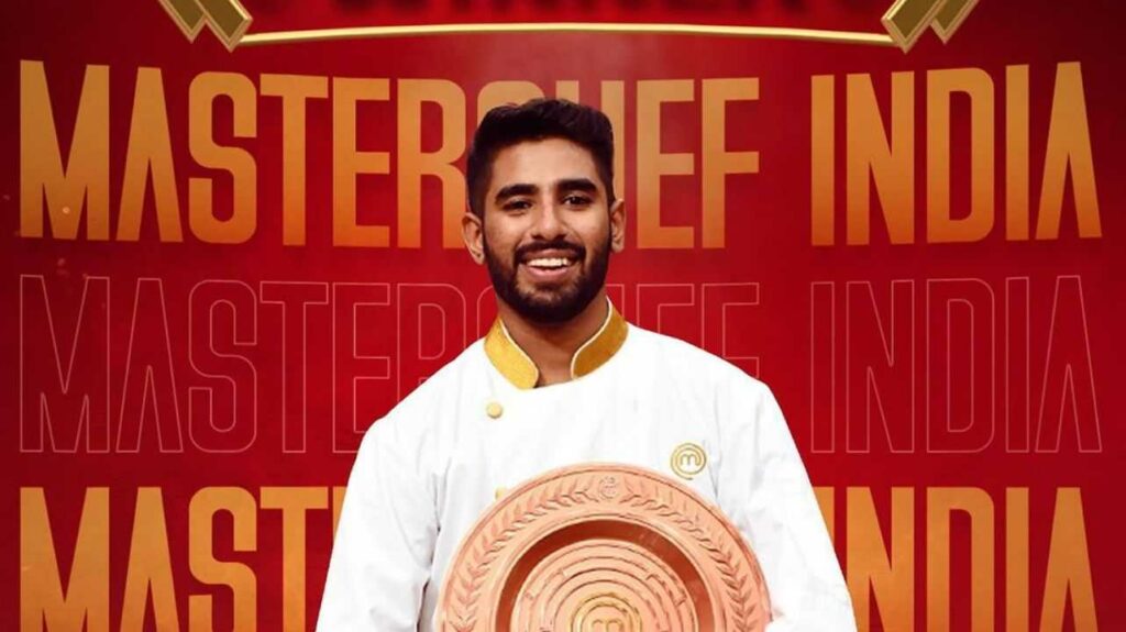 जूस बेचने वाले 24 वर्षीय मोहम्मद आशिक बने Masterchef India 8 Winner, मिली ट्राफी और लाखों रूपये